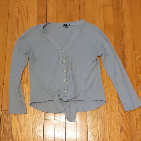 Fashion Nova Sweaters - Fashion Nova Light Gray Sweater Size Small